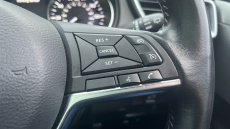 Nissan Qashqai 1.3 DiG-T N-Connecta 5dr Petrol Hatchback